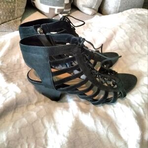 Vince Camuto Heels